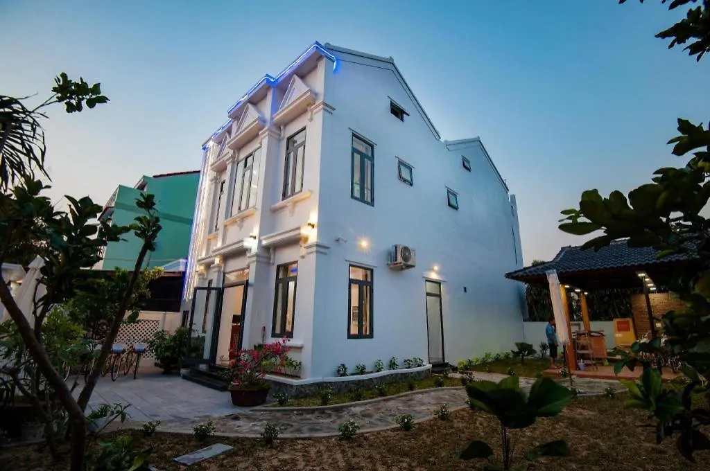 *** Hotel An Bang Golden Beach Villa Hoi An Vietname